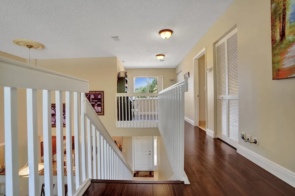10474 Mateo Court Boca Raton FL 33498