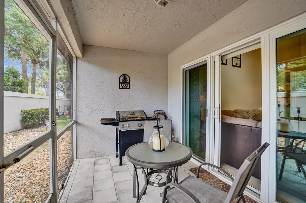 10474 Mateo Court Boca Raton FL 33498