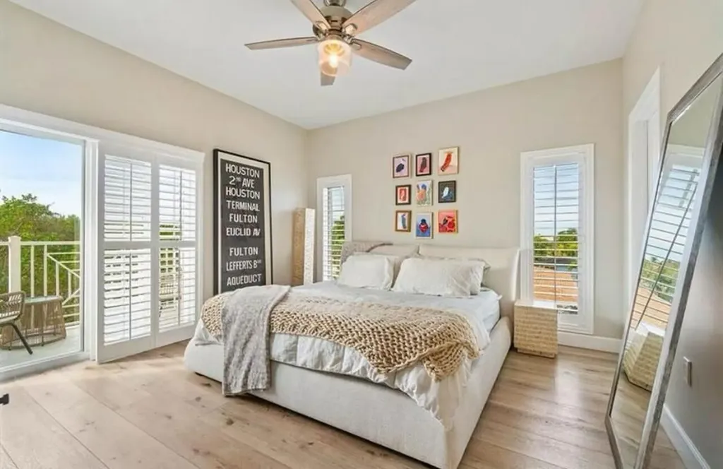 1931 NE 2nd Street Deerfield Beach FL 33441