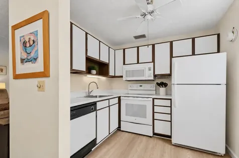 61 Woodland Drive Vero Beach FL 32962