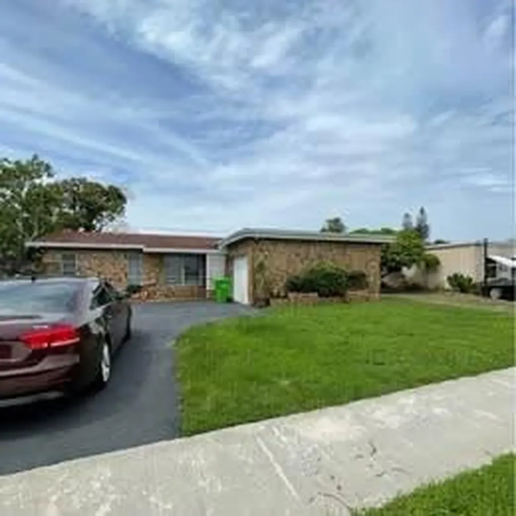 12030 NW 29th Manor Sunrise FL 33323