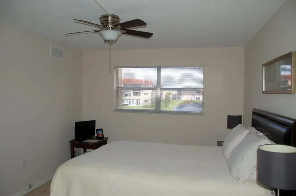 2881 N Pine Island Road Sunrise FL 33322