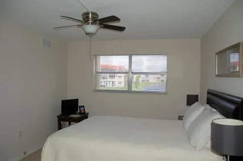 2881 N Pine Island Road Sunrise FL 33322