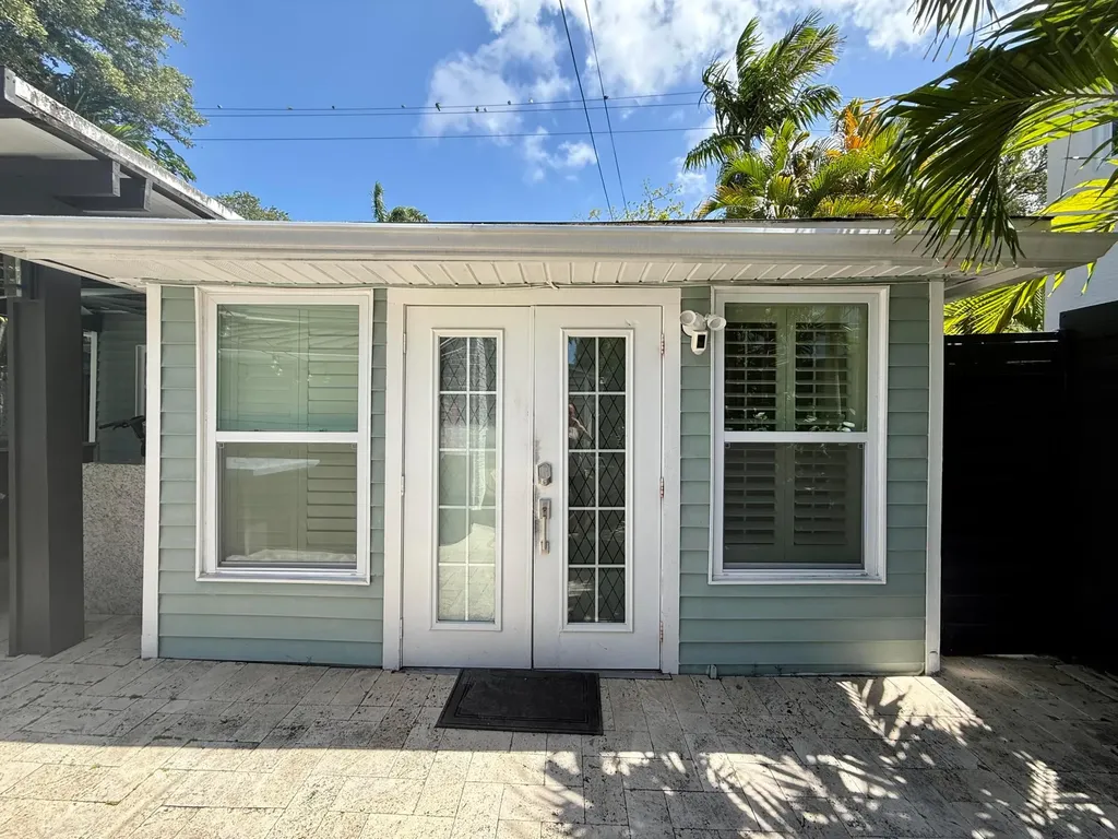 1216 SE 1st Street Fort Lauderdale FL 33301
