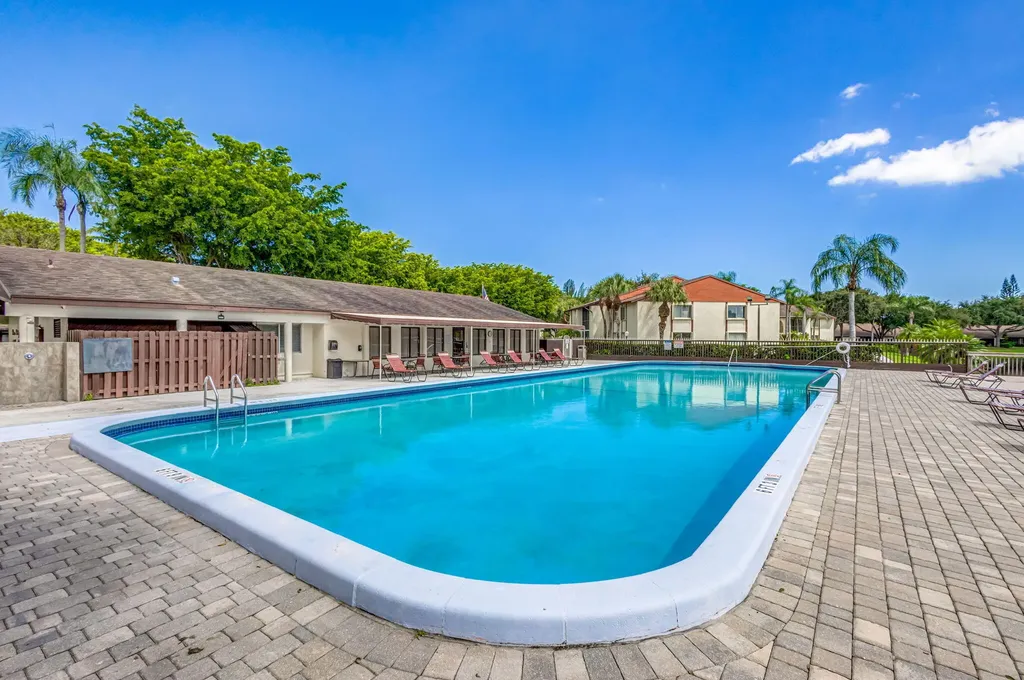 4991 Sable Pine Circle West Palm Beach FL 33417