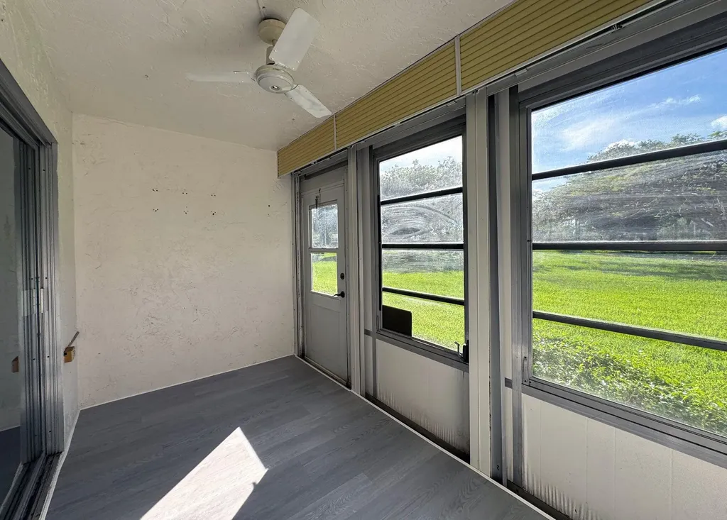 2604 Nassau Bend Coconut Creek FL 33066