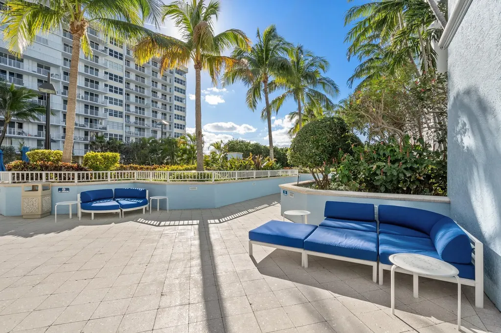 701 SE 21st Avenue Deerfield Beach FL 33441