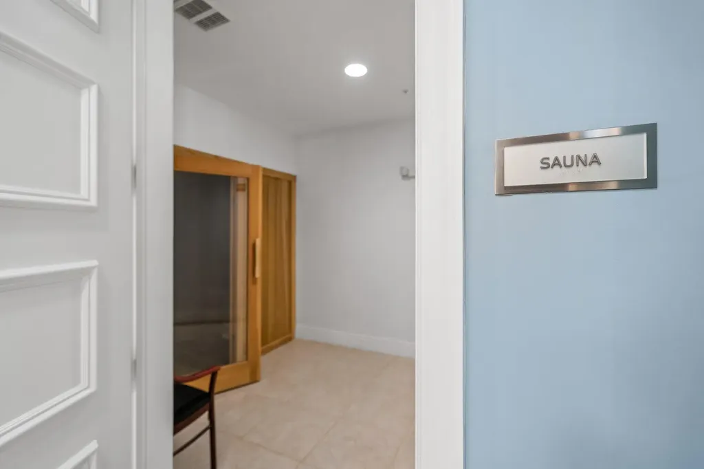 701 SE 21st Avenue Deerfield Beach FL 33441
