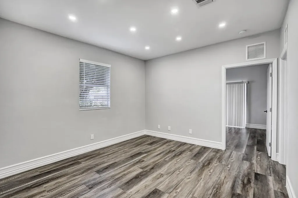 724 SW 9th Street Delray Beach FL 33444