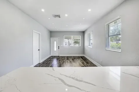 724 SW 9th Street Delray Beach FL 33444