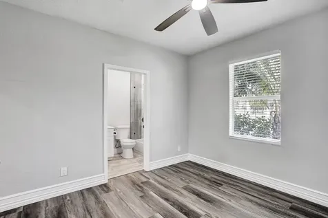 724 SW 9th Street Delray Beach FL 33444