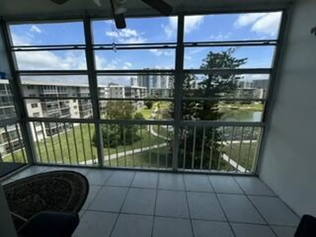2903 Point East Drive Aventura FL 33160