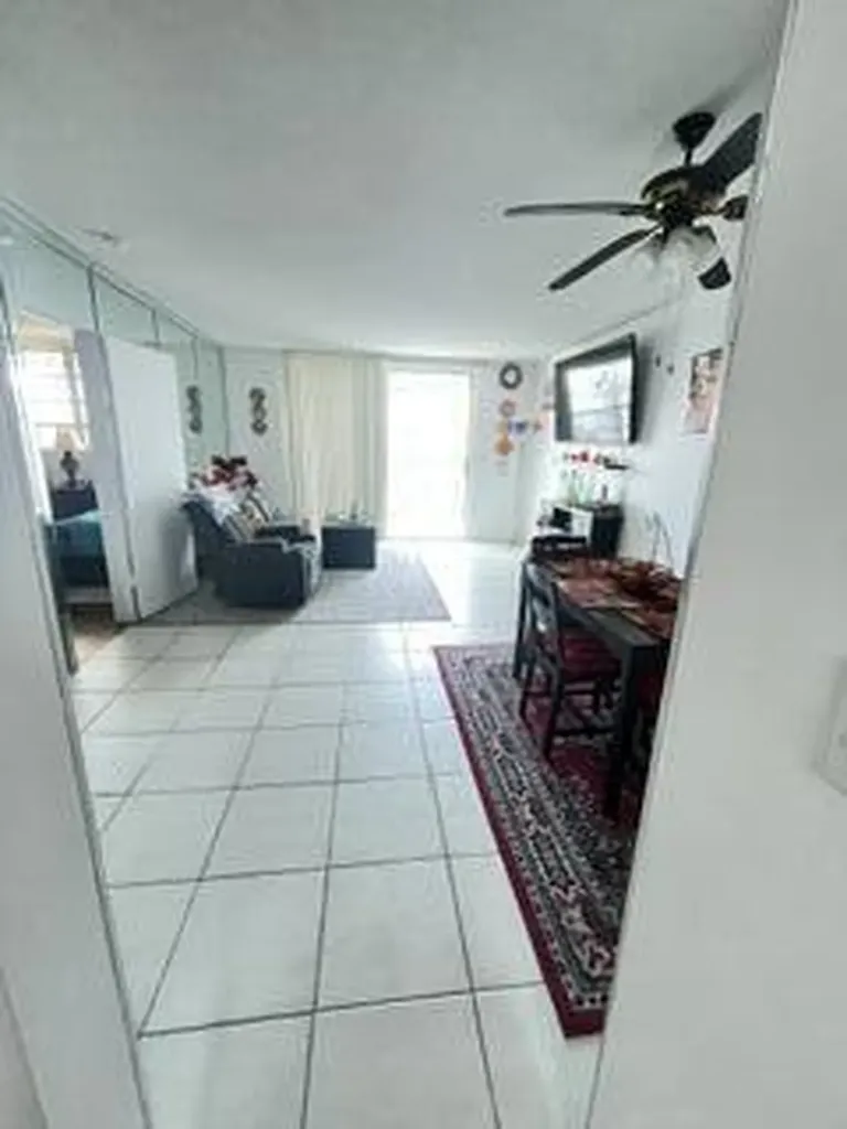 2903 Point East Drive Aventura FL 33160