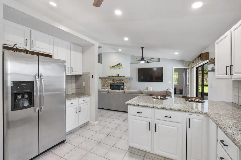 16967 84th Court N Loxahatchee FL 33470