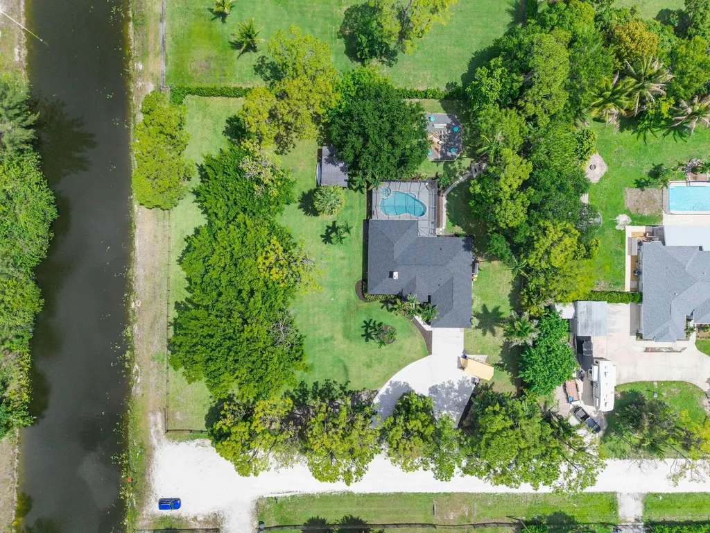 16967 84th Court N Loxahatchee FL 33470