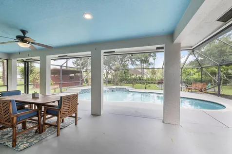 16967 84th Court N Loxahatchee FL 33470