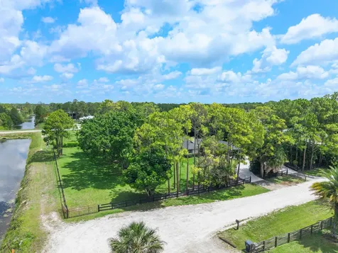 16967 84th Court N Loxahatchee FL 33470