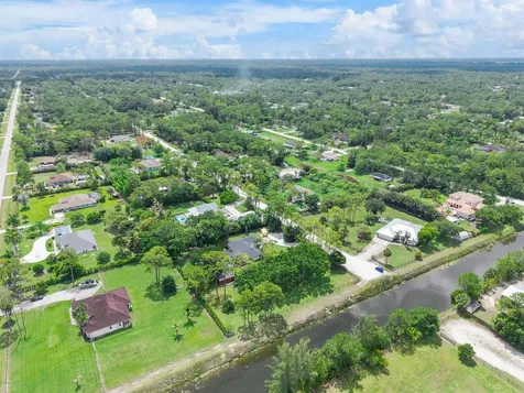 16967 84th Court N Loxahatchee FL 33470