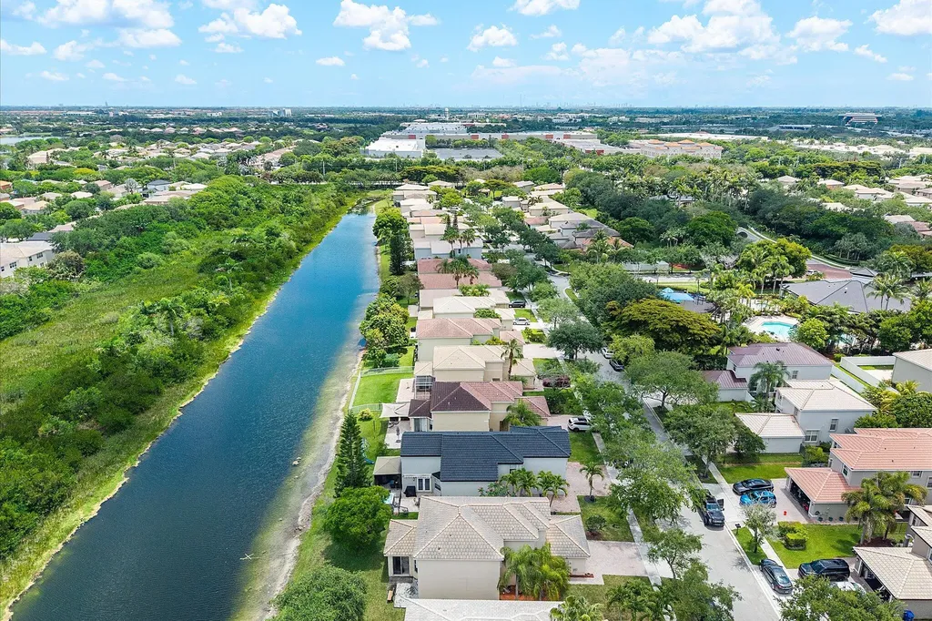16385 SW 27th Street Miramar FL 33027