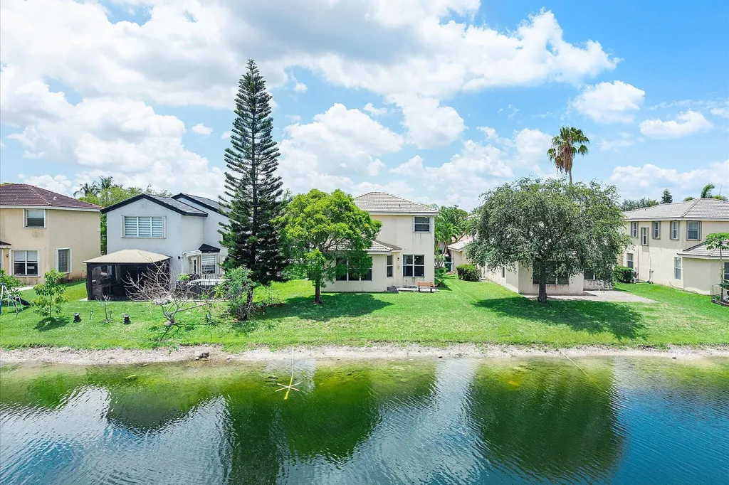 16385 SW 27th Street Miramar FL 33027