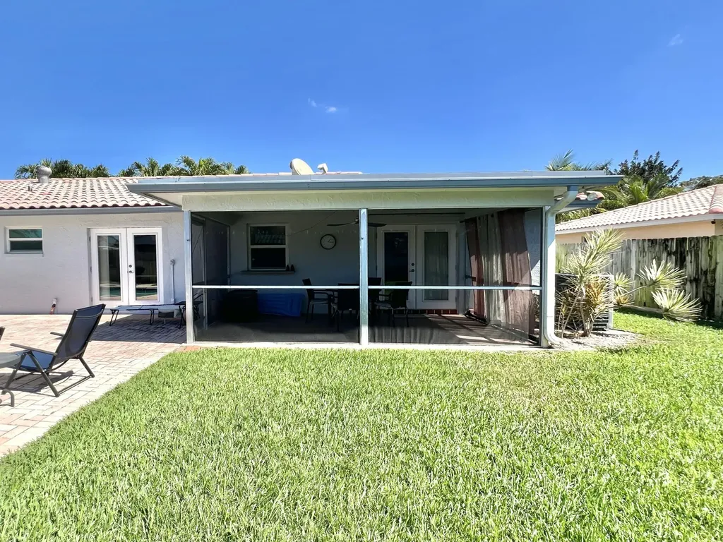 3289 NW 25th Way Boca Raton FL 33434