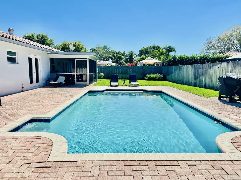 3289 NW 25th Way Boca Raton FL 33434