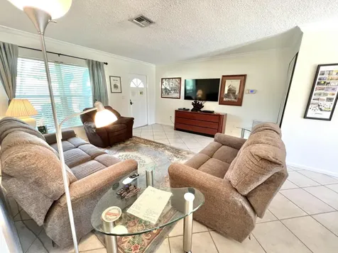 3289 NW 25th Way Boca Raton FL 33434