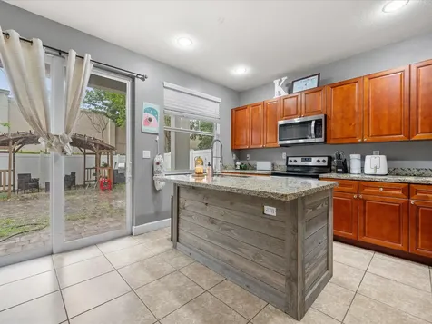 4441 NW 48th Terrace Tamarac FL 33319
