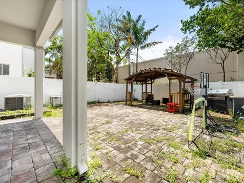 4441 NW 48th Terrace Tamarac FL 33319