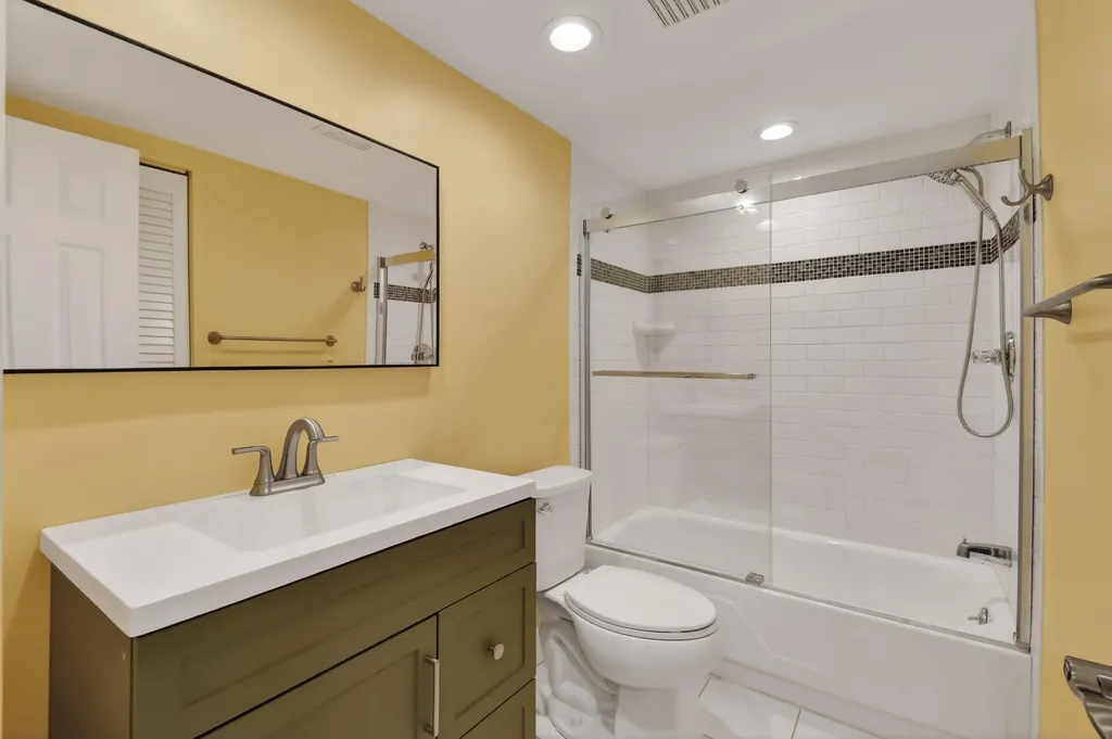 11521 Landing Place North Palm Beach FL 33408