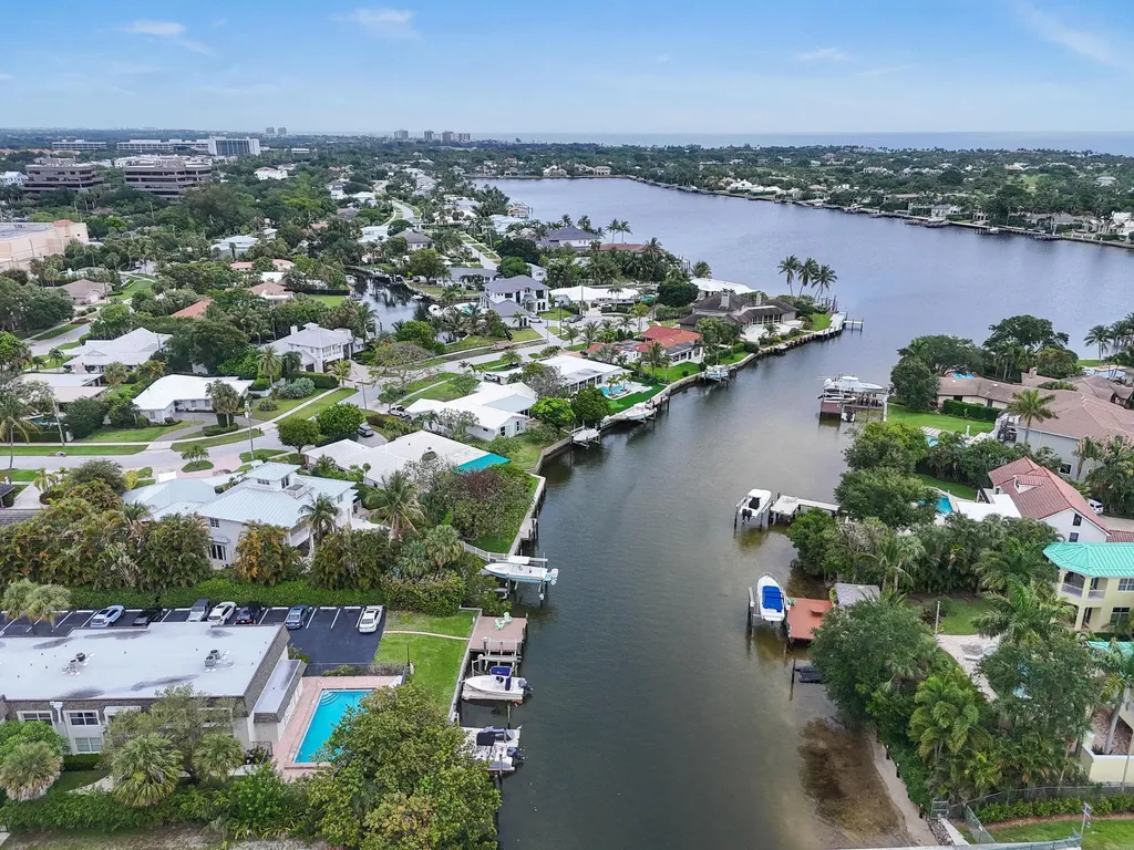 11521 Landing Place North Palm Beach FL 33408