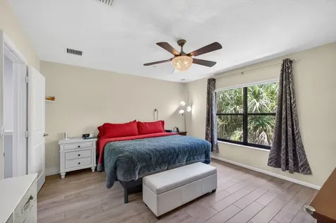 4470 Leo Lane Riviera Beach FL 33410