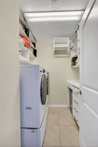 4470 Leo Lane Riviera Beach FL 33410