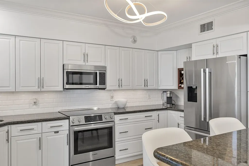 1920 S Ocean Drive Fort Lauderdale FL 33316