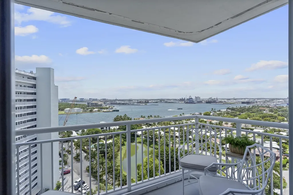 1920 S Ocean Drive Fort Lauderdale FL 33316