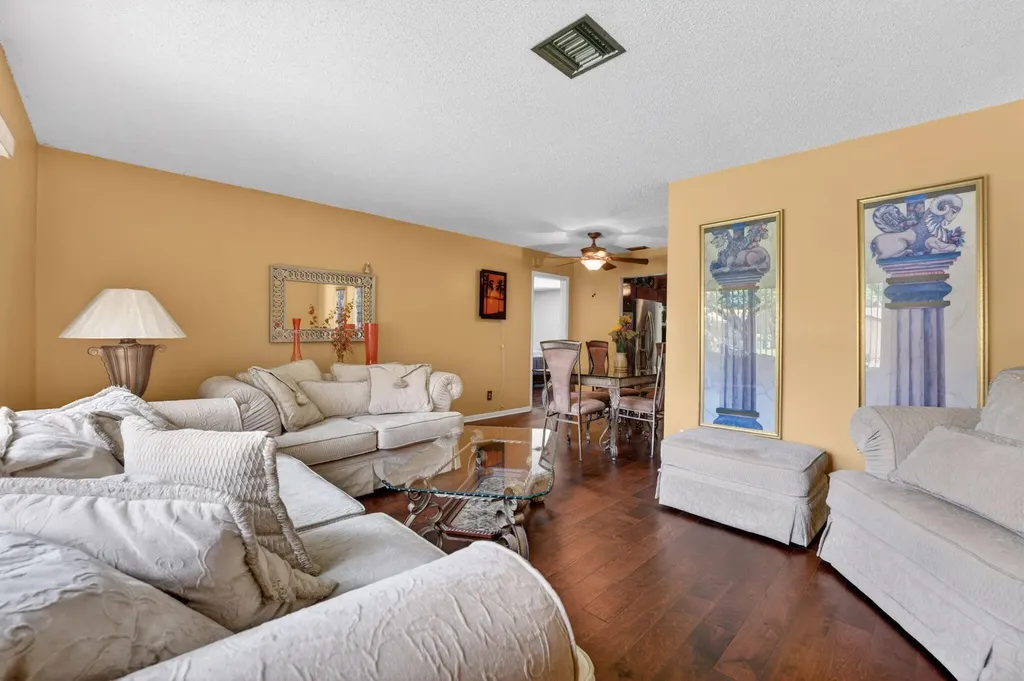 9621 NW 28th Place Coral Springs FL 33065
