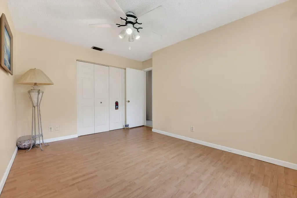 9621 NW 28th Place Coral Springs FL 33065