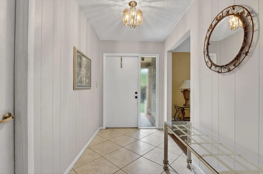 9621 NW 28th Place Coral Springs FL 33065