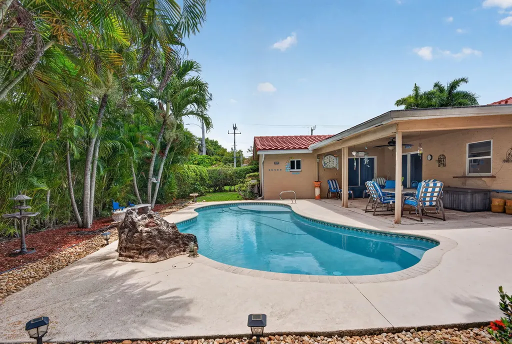 9621 NW 28th Place Coral Springs FL 33065
