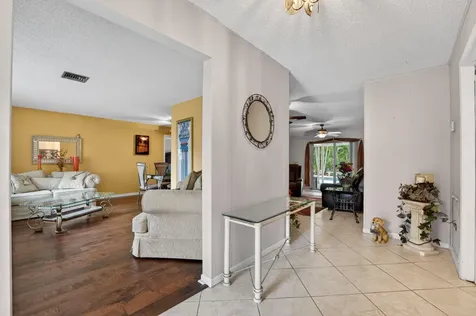 9621 NW 28th Place Coral Springs FL 33065