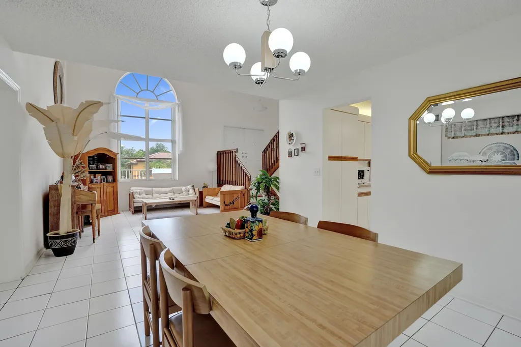 15620 Canterbury Court Davie FL 33331