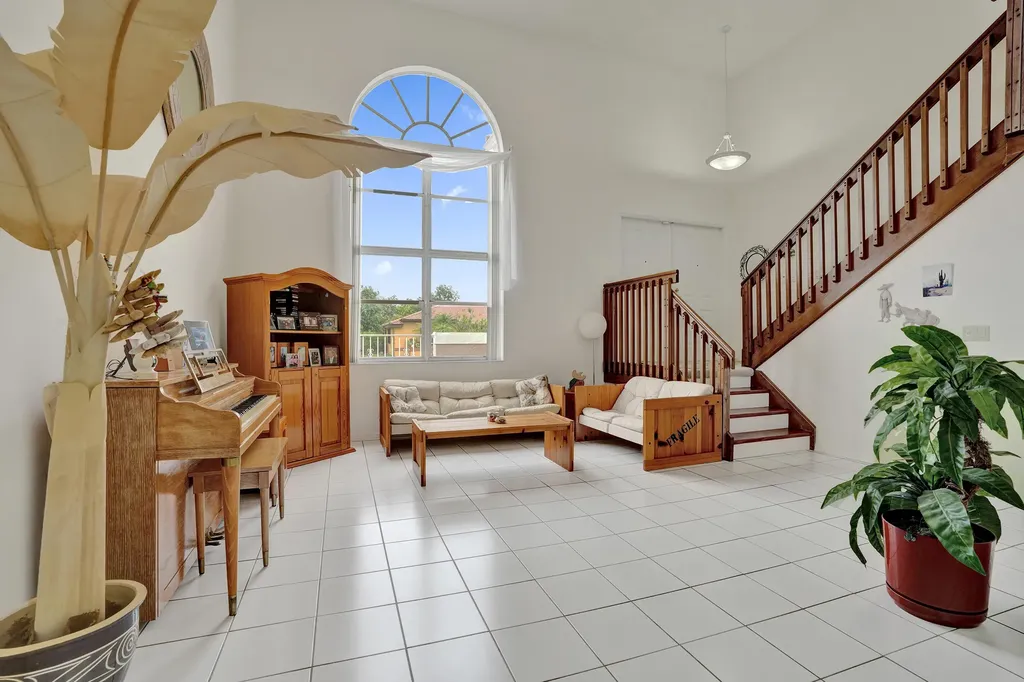 15620 Canterbury Court Davie FL 33331