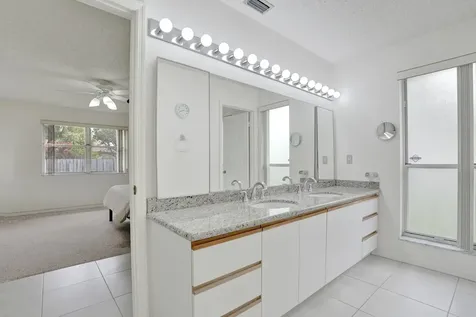 15620 Canterbury Court Davie FL 33331