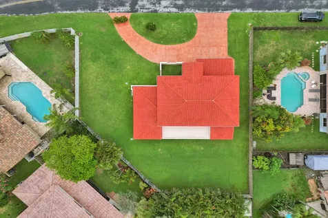 15620 Canterbury Court Davie FL 33331