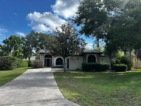 108 Greentree Lane Yalaha FL 34797