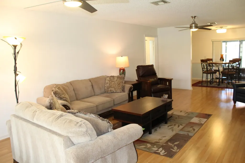 4525 Nutmeg Tree Lane Boynton Beach FL 33436