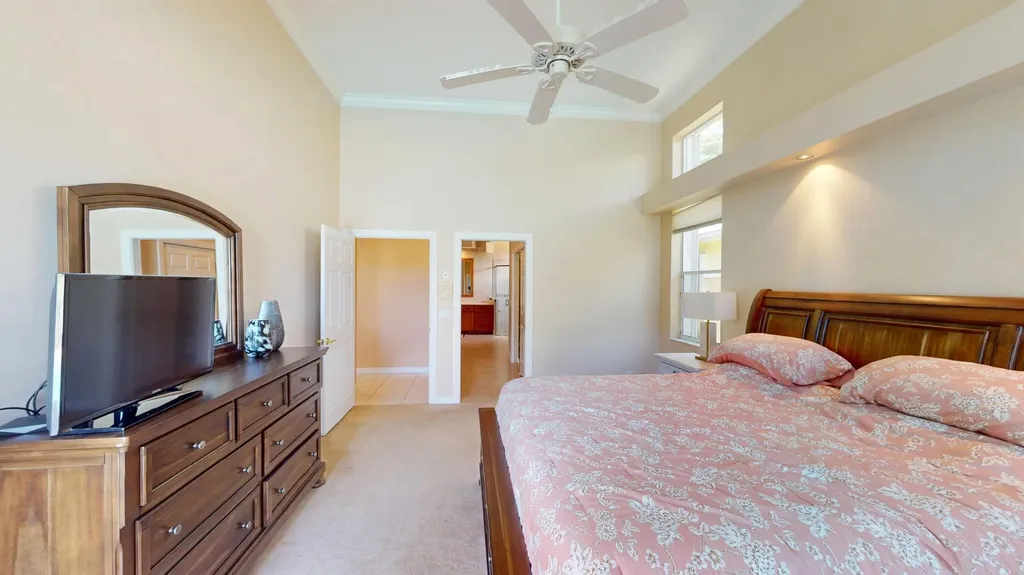 71 Cayman Place Palm Beach Gardens FL 33418