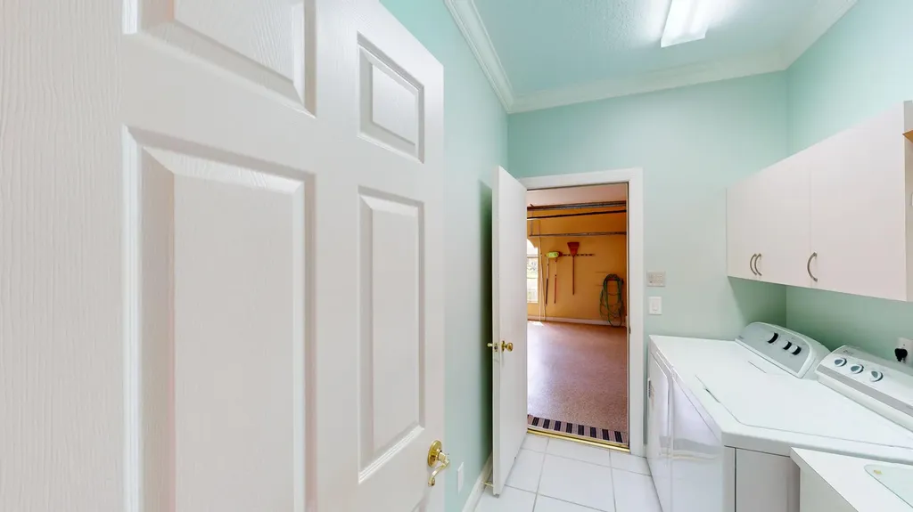 71 Cayman Place Palm Beach Gardens FL 33418