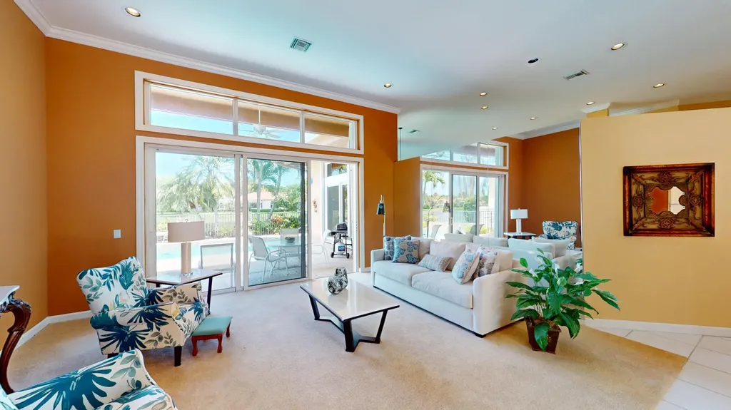 71 Cayman Place Palm Beach Gardens FL 33418
