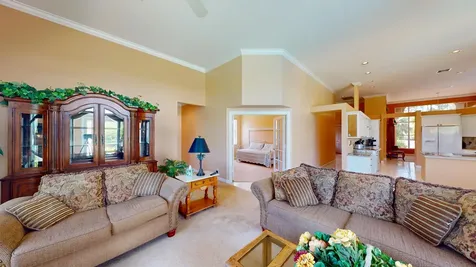 71 Cayman Place Palm Beach Gardens FL 33418